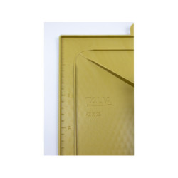 TALOCHE EN ABS RECTANGULAIRE JAUNE 27x18cm