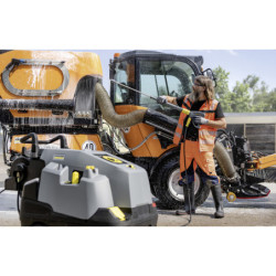 Nettoyeur HP eau chaude triphasé HDS 7/16 C