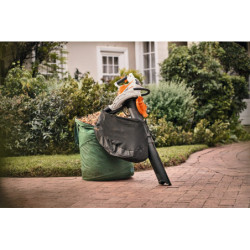 Aspiro-broyeur à batterie SHA 56 avec batterie AK20 et chargeur AL 101