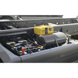 CHARGEUR DE BATTERIE AUTOMATIQUE 6-12-24V BATIUM 15.24