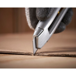 CUTTER INTERLOCK 18 MM