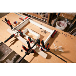 PRESSE UNE MAIN SERRAGE 300mm EZS30-8