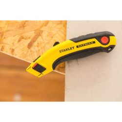 COUTEAU A LAME RETRACTABLE FATMAX RESERVOIR DE 5 LAMES